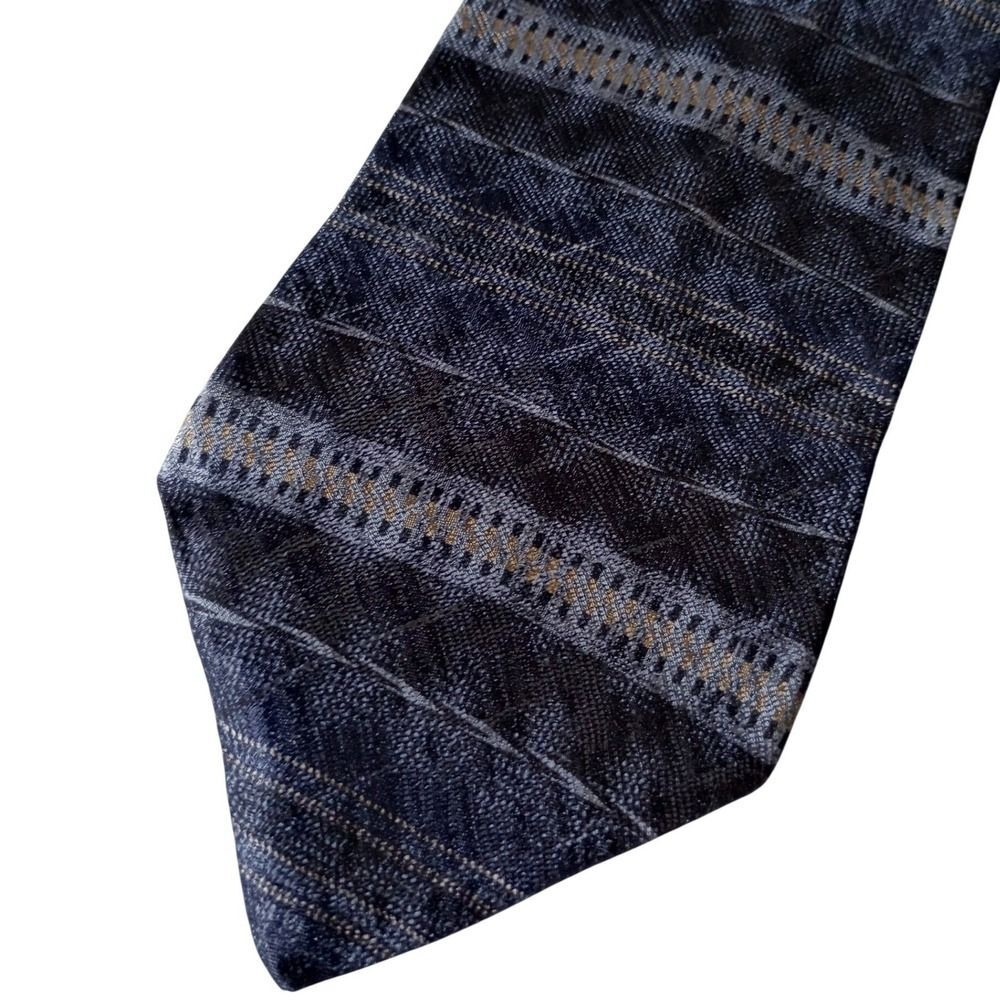 Ivy Crew Classics Mens Silk Tie Navy Blue Gray Gold Geometric Striped Jacquard